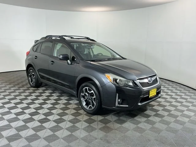 Used 2016 Gray Subaru 2.0i Limited image 3