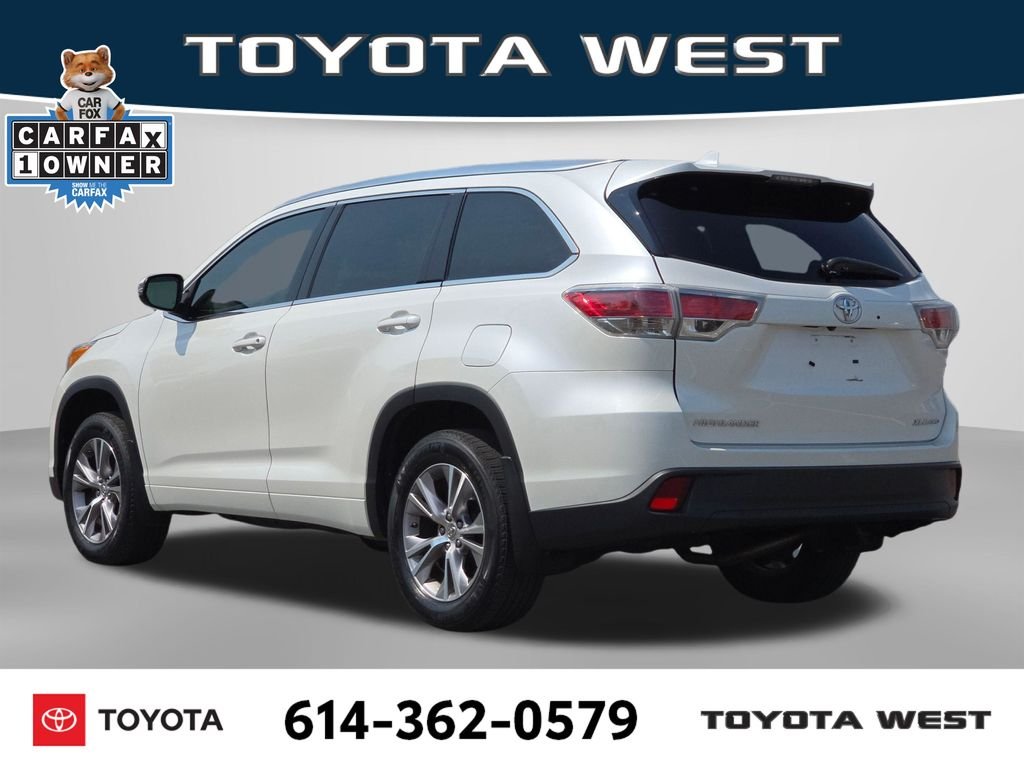 Used 2014 White Toyota XLE V6 image 10