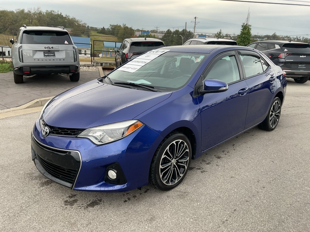 Used 2015 Blue Crush Metallic Toyota S Premium image 4