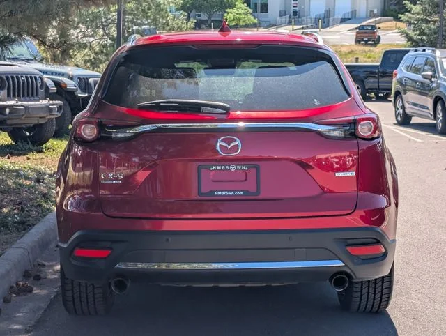 Used 2021 Red Crystal Mazda Signature image 4