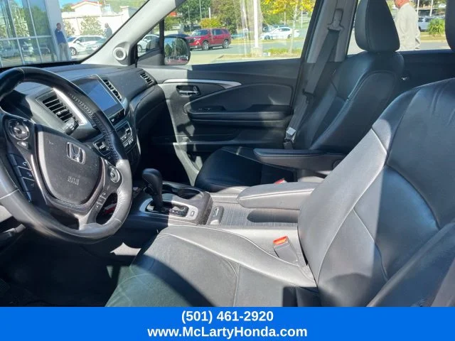 Used 2016 Crystal Black Pearl Honda EX-L image 7