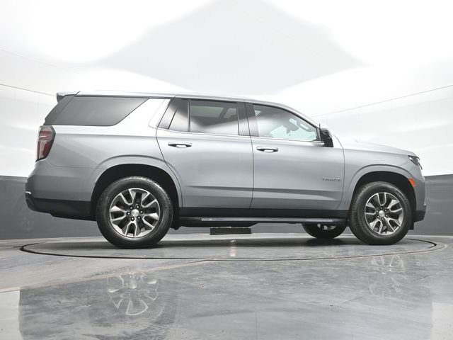 Used 2023 Gray Chevrolet LT image 25
