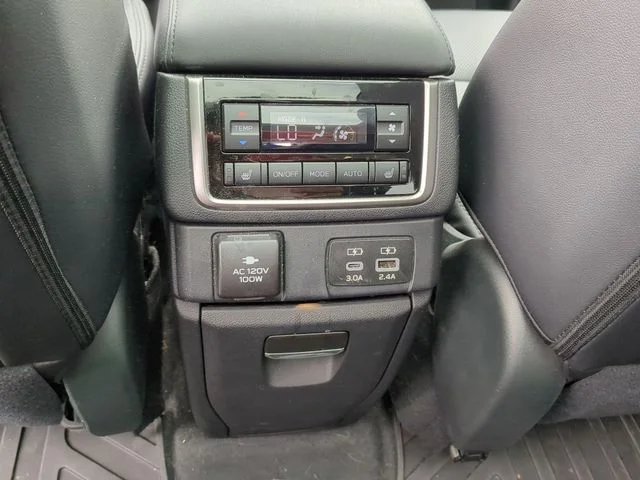 Used 2025 Black Subaru Onyx Edition Touring image 33
