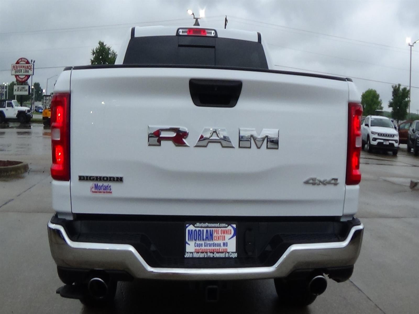 Used 2025 Bright White Clear Coat (pw7) RAM Big Horn image 7