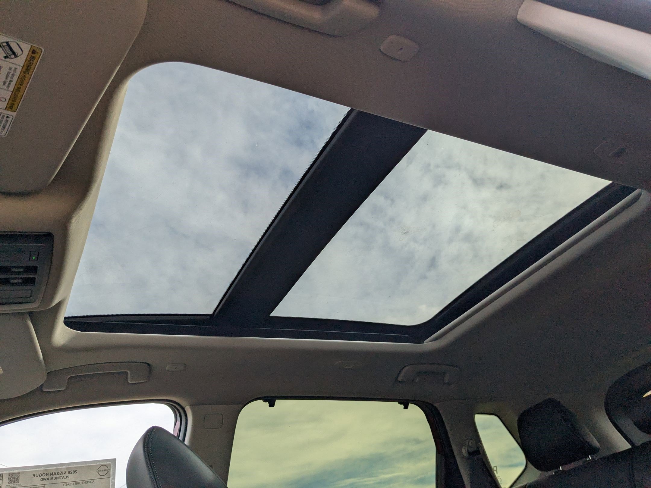 2026 Nissan Rogue Platinum - Photo 15