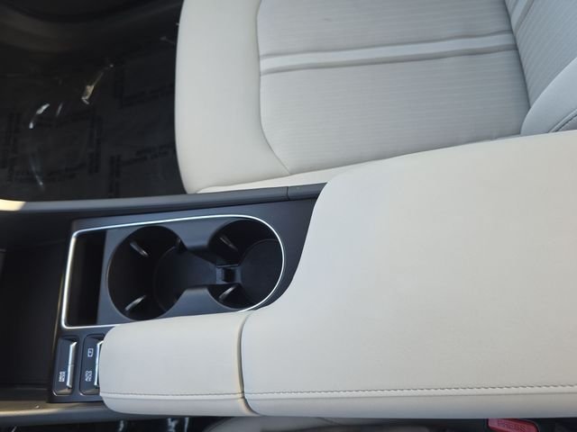 Used 2024 Black Hyundai SEL image 20