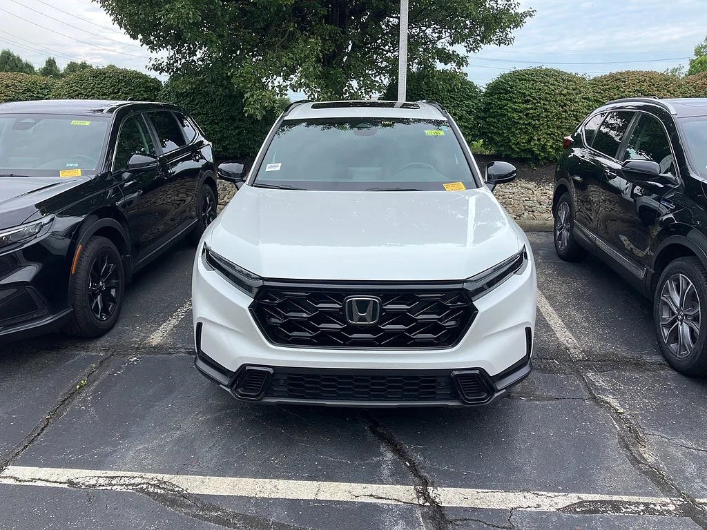 Certified Used 2024 Platinum White Pearl Honda Sport-L image 2