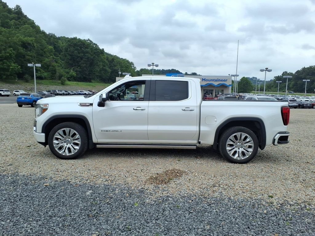 Used 2020 White GMC Denali image 4