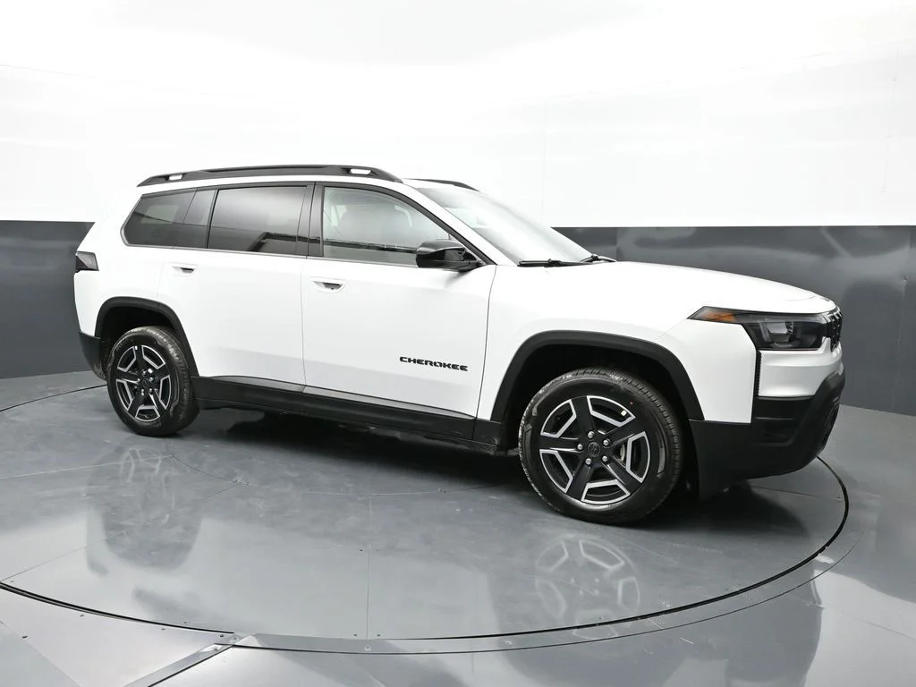 2026 Jeep Cherokee Limited HEV 4X4's photo