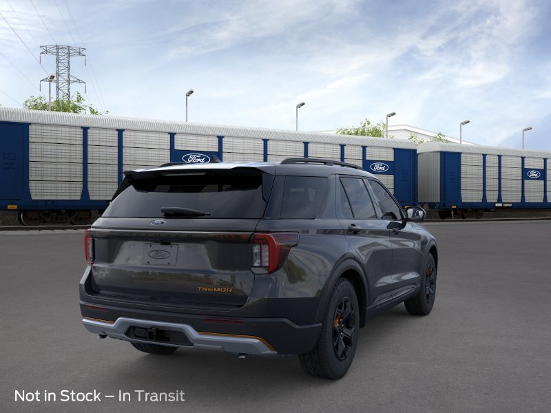 New 2026 Agate Black Metallic Ford Tremor® image 8