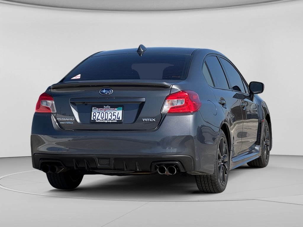 Used 2021 Gray Subaru Base image 33