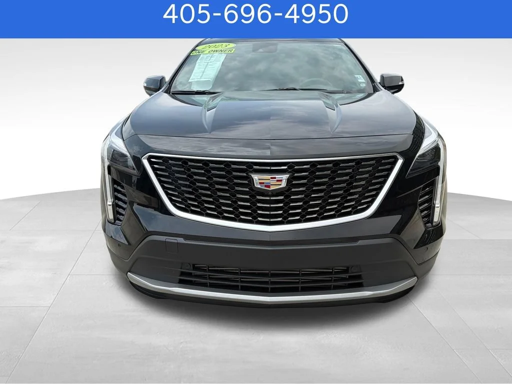 Pre-Owned 2023 Cadillac XT4 FWD Premium Luxury