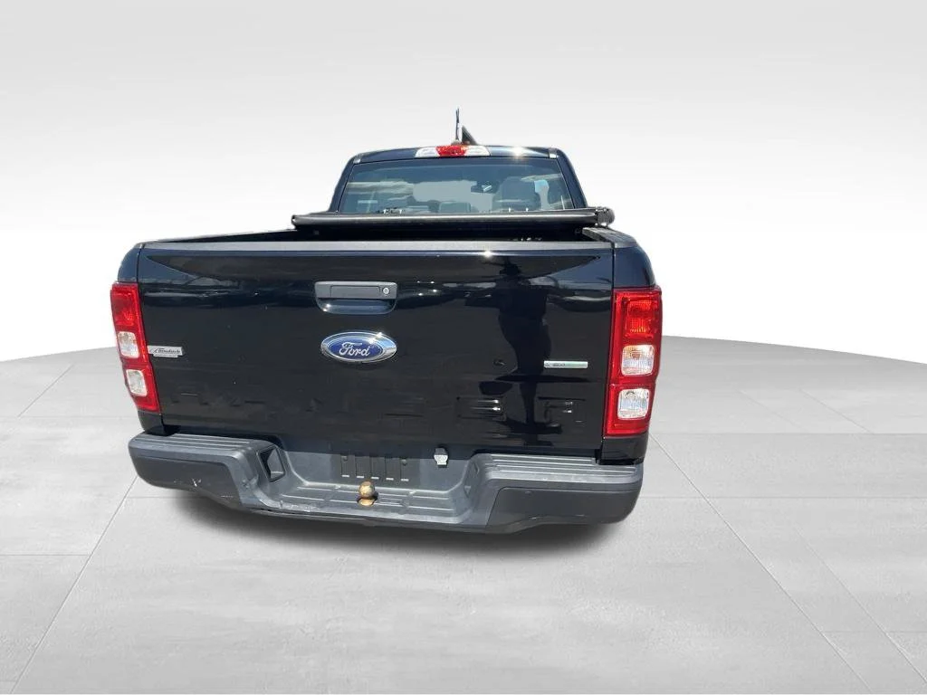 Used 2019 Black Ford XL image 15