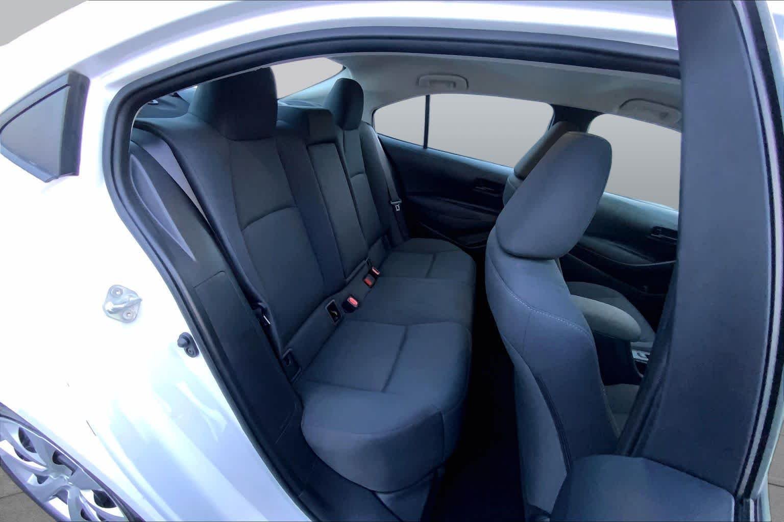Used 2024 Ice Cap Toyota LE image 17
