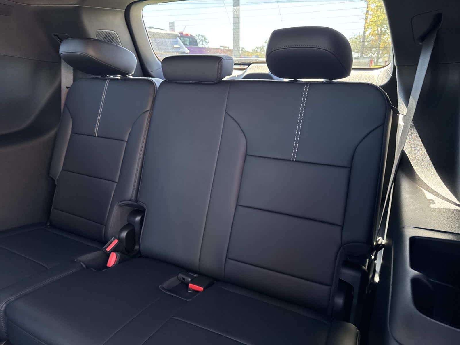 2026 GMC Acadia Elevation - Photo 8