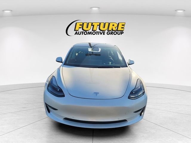 Used 2022  Tesla Long Range image 2
