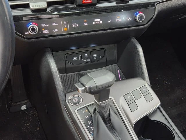 Used 2026 White Kia EX image 21