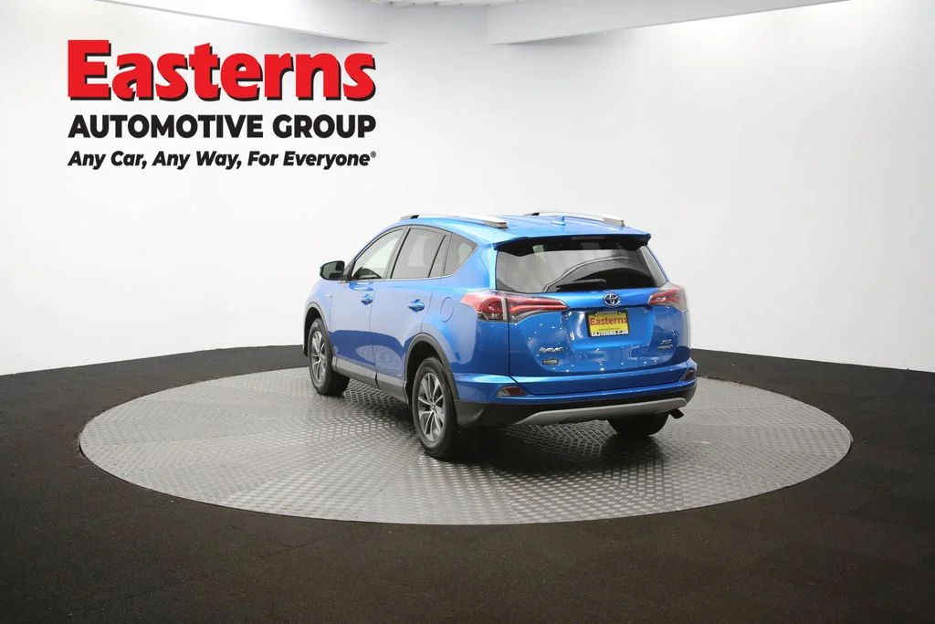 Used 2017 Blue Toyota XLE image 64