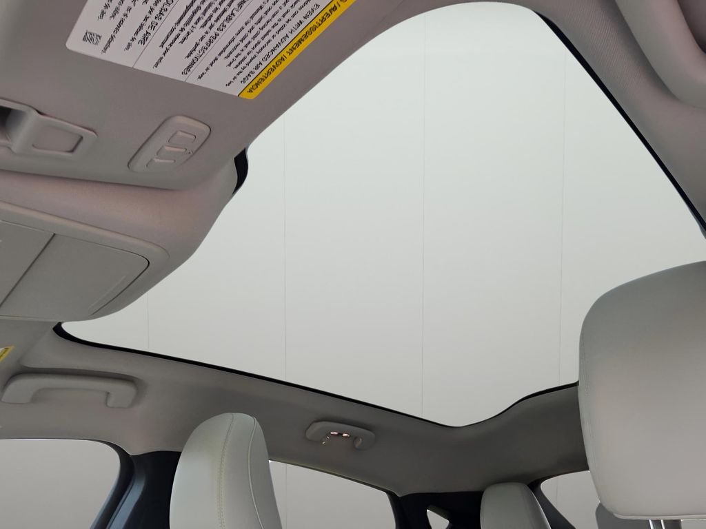 Used 2024 Star White Metallic Tri-Coat Ford Premium image 21