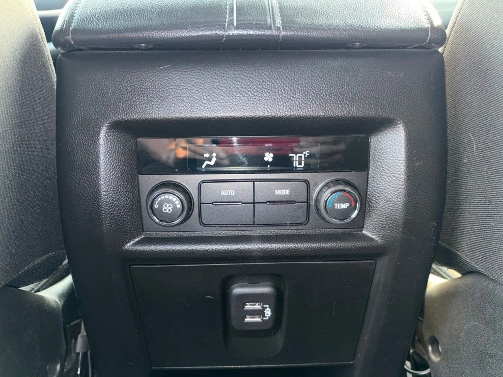 2023 Chevrolet Traverse 1LT - Photo 19