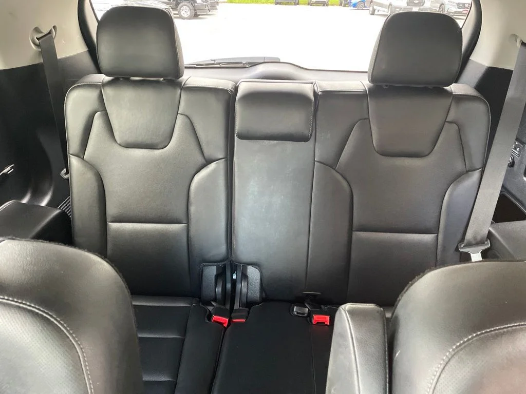 Used 2022 Green Kia EX image 22