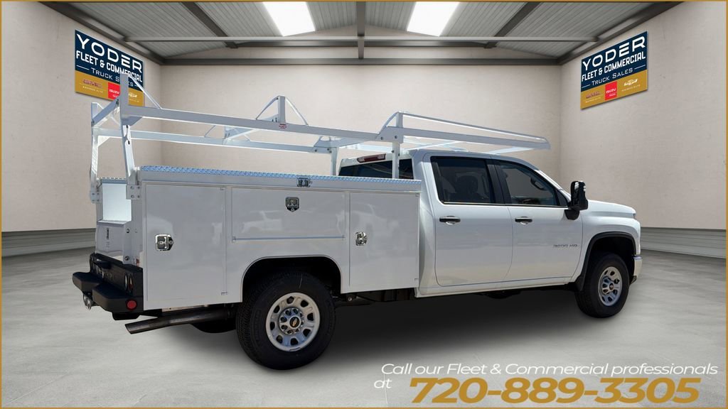 New 2025 Summit White Chevrolet WT image 9