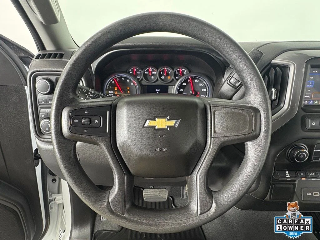 Used 2021 White Chevrolet Custom image 2