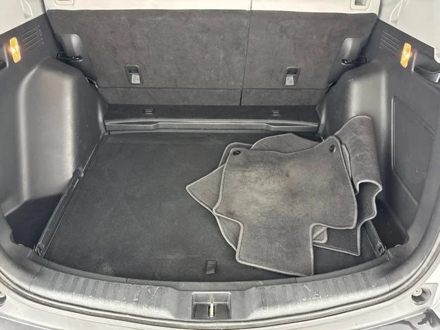 Used 2019 Silver Honda Touring image 31