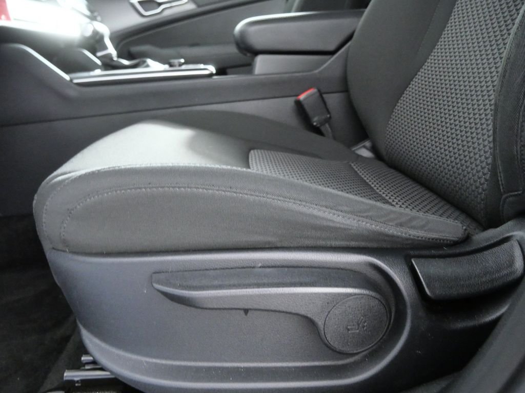 Used 2023 White Kia LX image 15