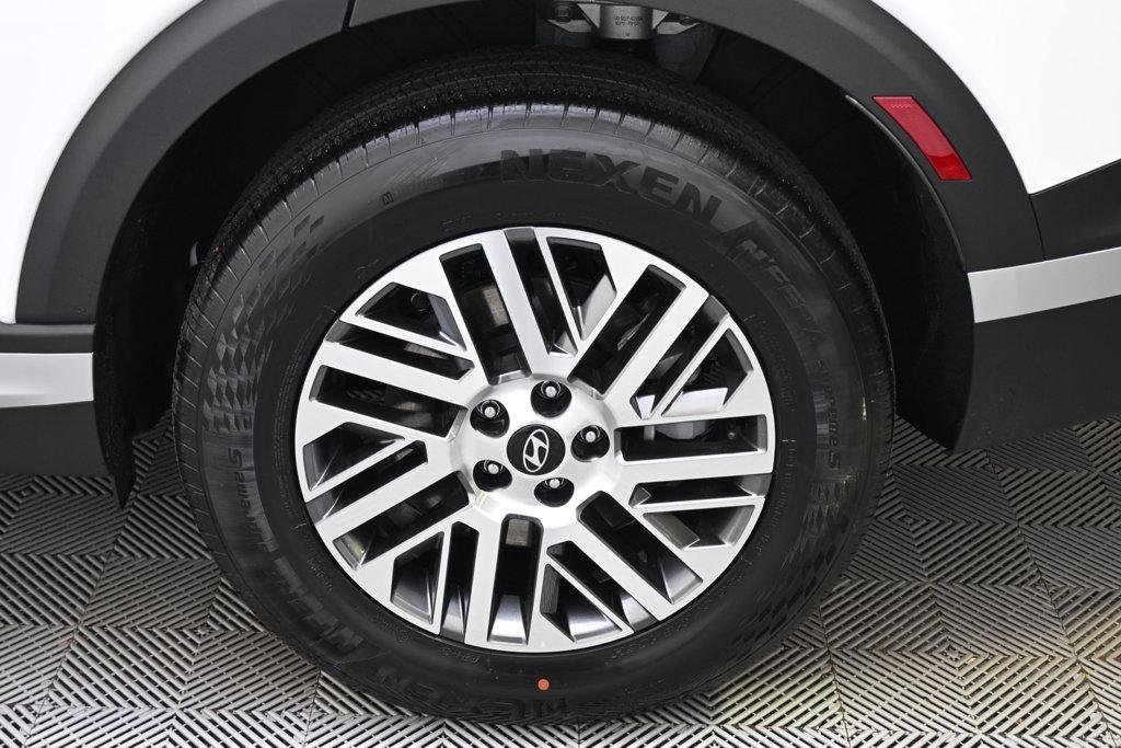 New 2026 White Pearl Hyundai SEL AWD image 20