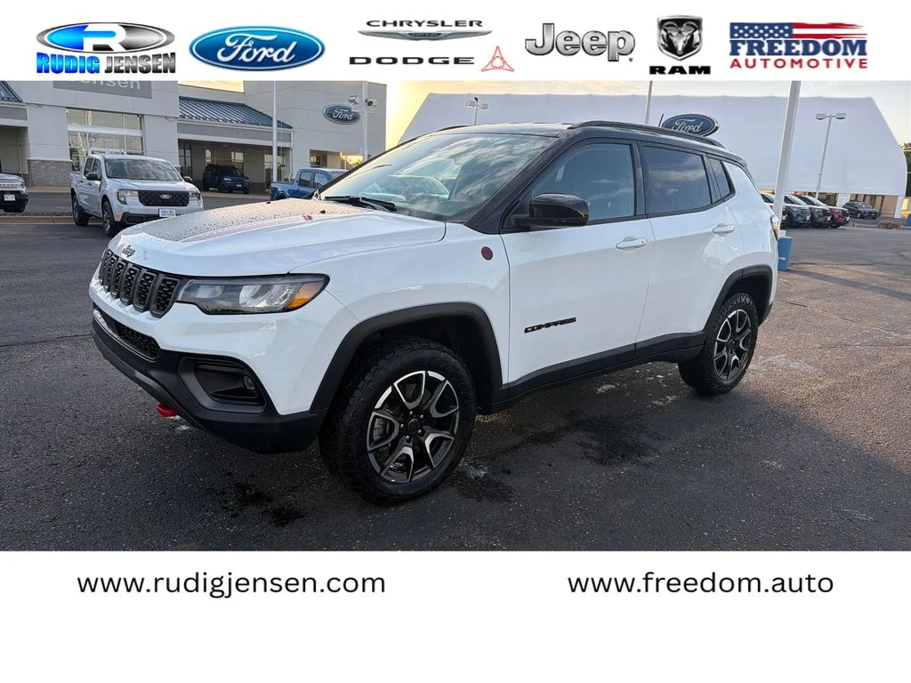 2025 Jeep Compass Trailhawk 4X4's photo