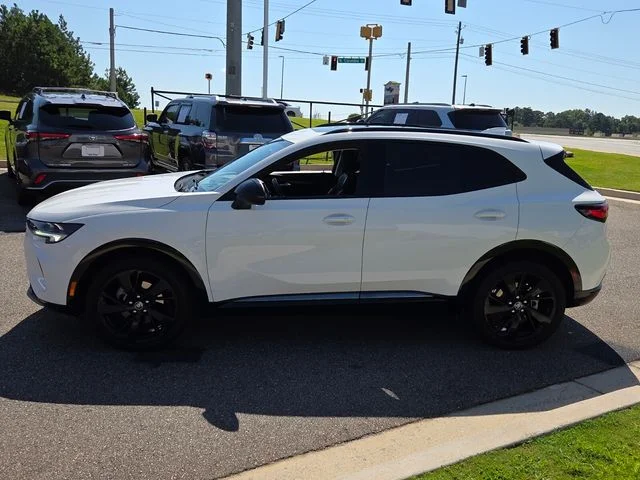Used 2023 White Buick Essence image 4