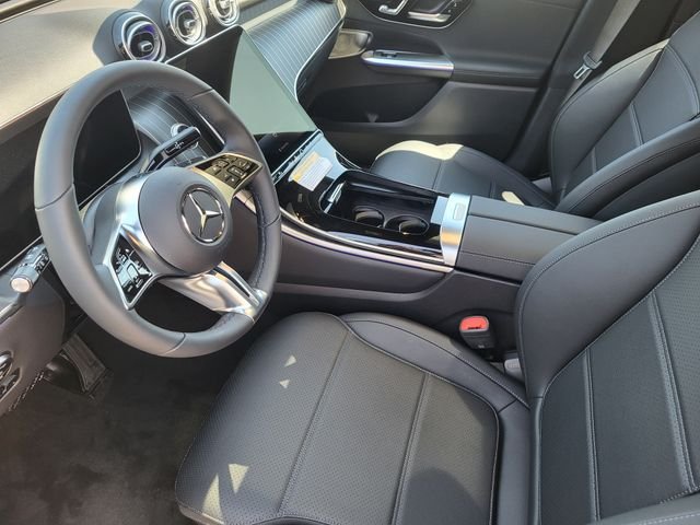 New 2026 Verde Silver Metallic Mercedes-Benz GLC 300 image 7