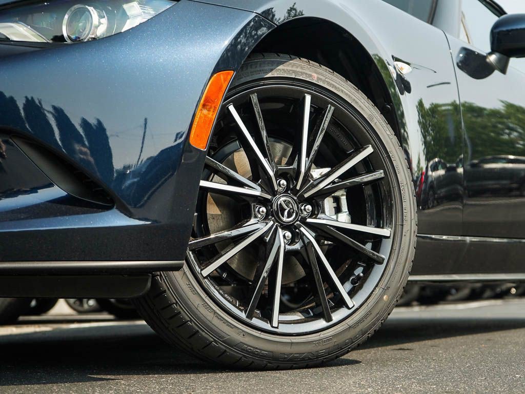 2025 Mazda MX-5 Miata Grand Touring - Photo 6