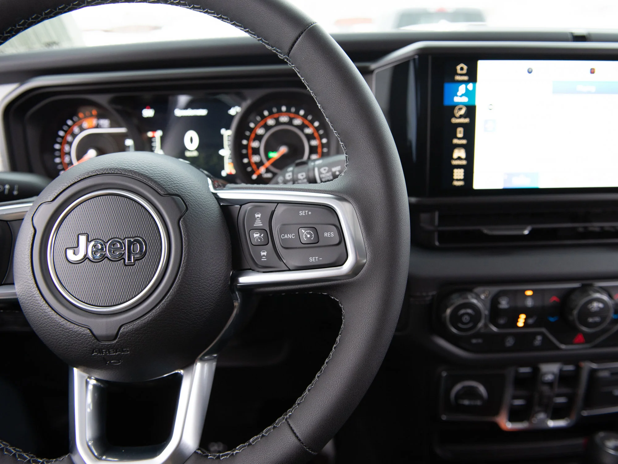 New 2026 Dark blue Jeep Sahara* 4 Door 4x4, Side Steps, Remote Start, Heated Seats image 13