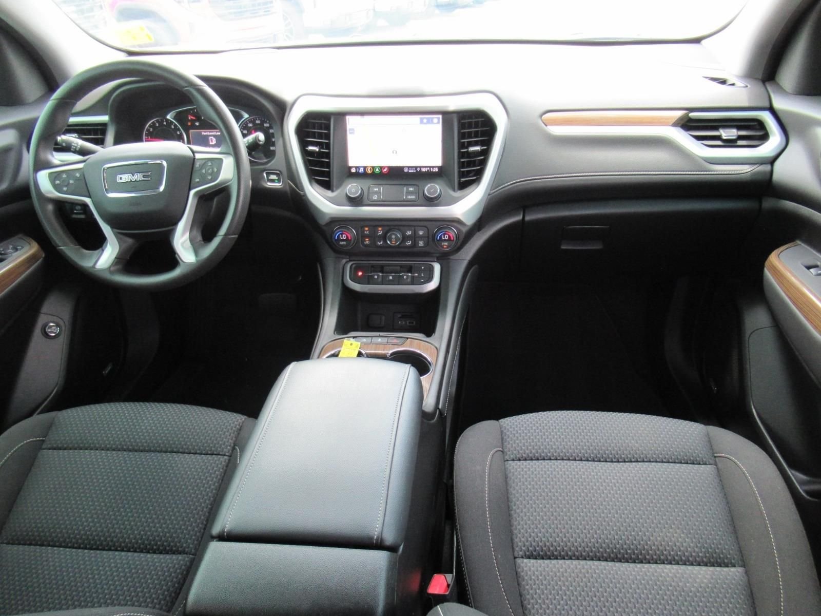 Used 2023 Black GMC SLE image 12