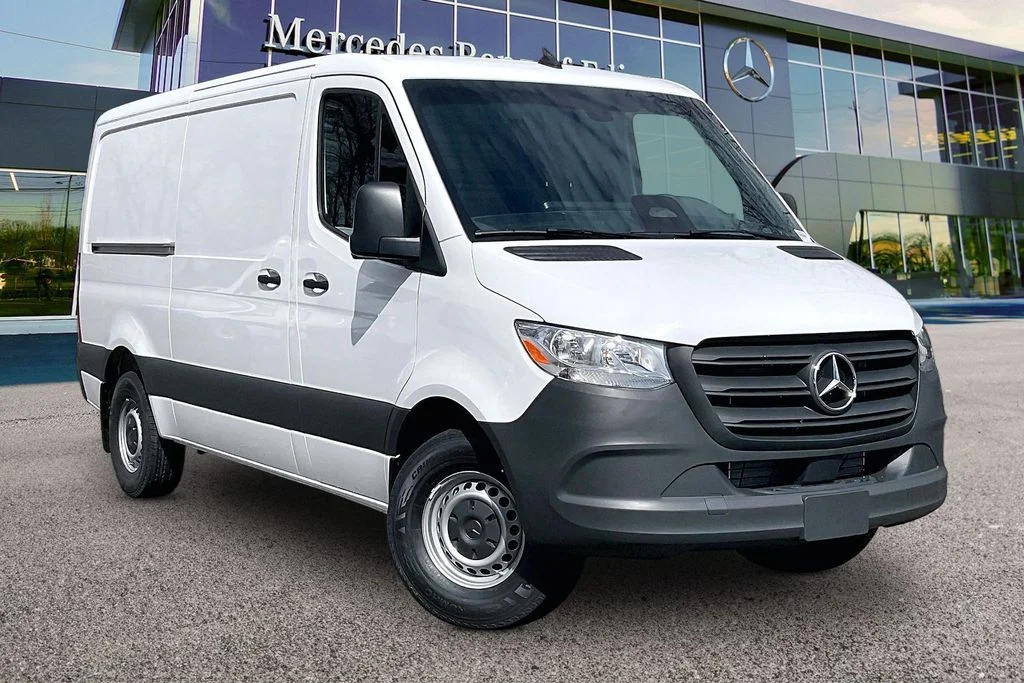 2026 Mercedes-Benz Sprinter 2500 144 WB HO's photo