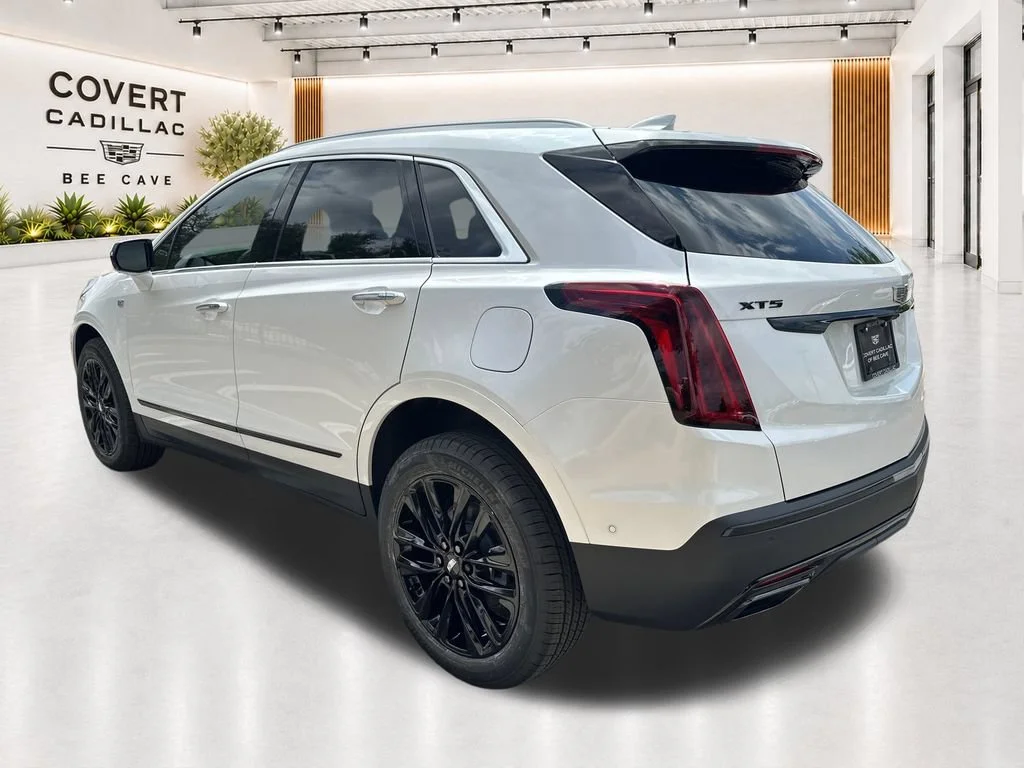 2026 Cadillac XT5 Premium Luxury - Photo 8