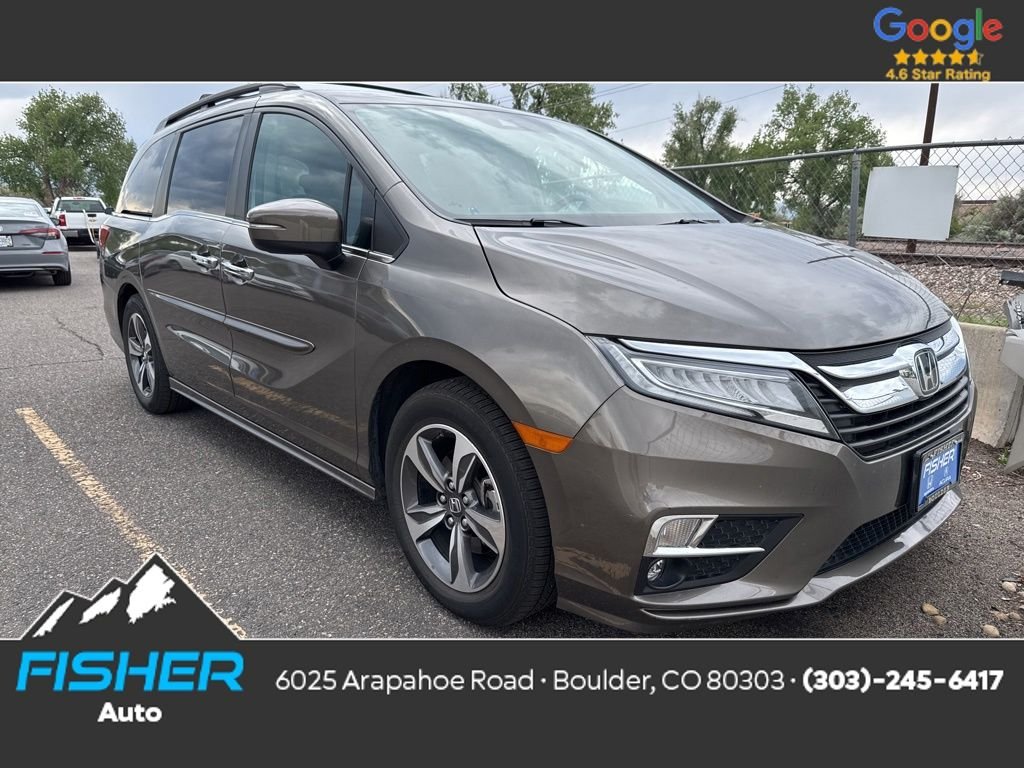 2018 Honda Odyssey Touring's photo