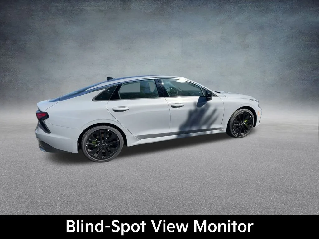 New 2026 Wolf Gray Kia GT image 25