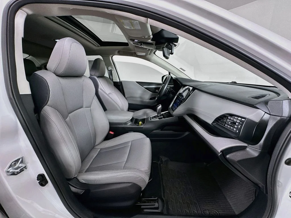 Used 2024 Crystal White Pearl Subaru Premium image 30