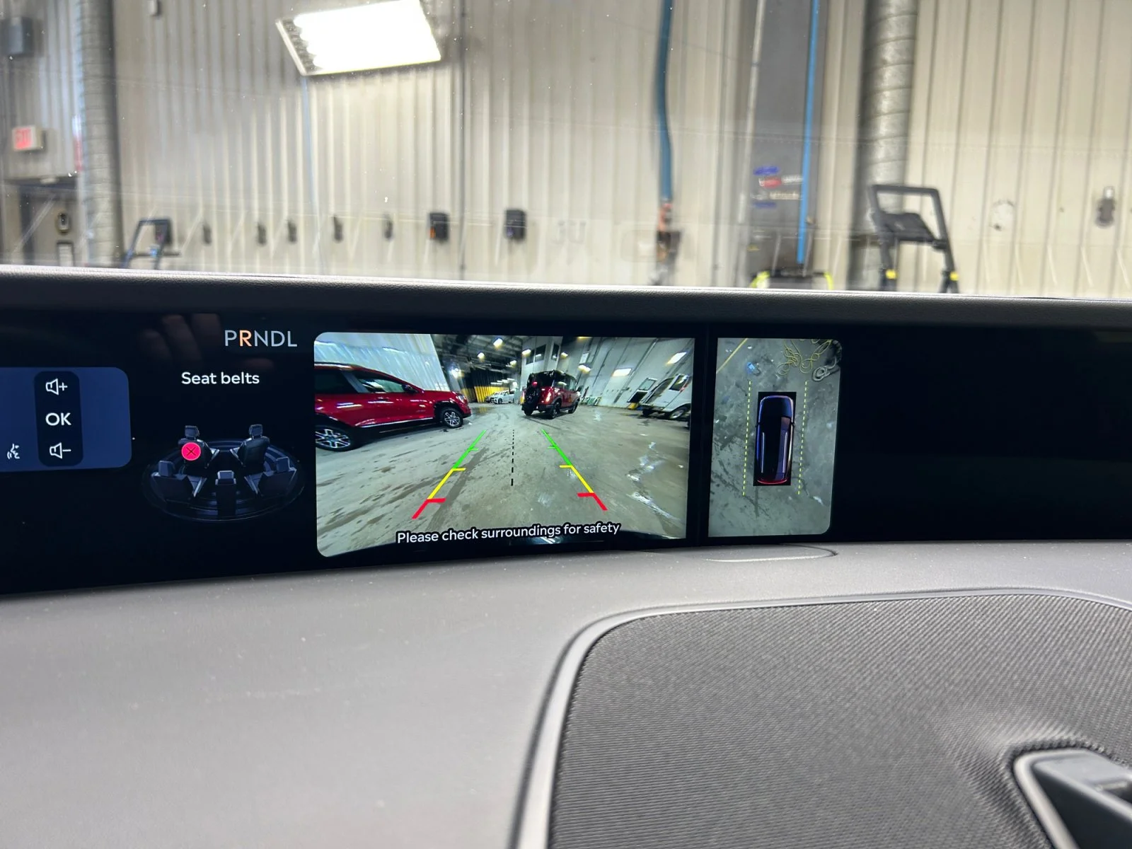 Used 2025 BLACK Lincoln PREMIERE AWD image 24