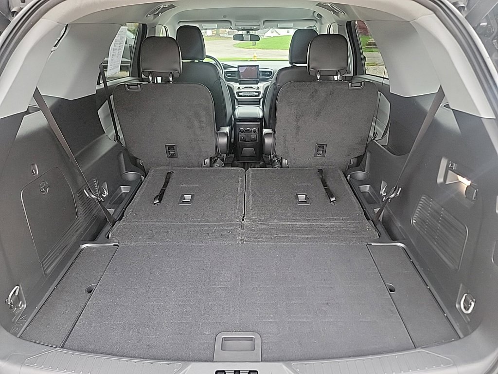 Used 2024 Gray Ford XLT image 17
