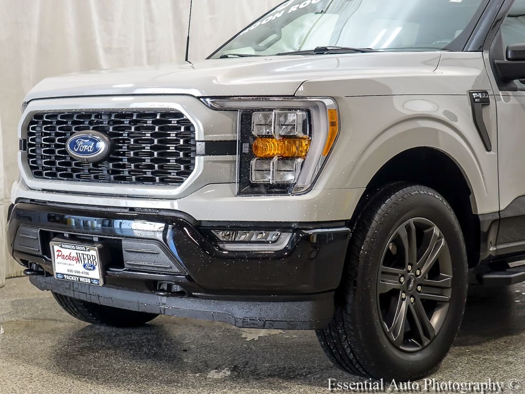 Used 2023 Yellow Ford XLT image 3