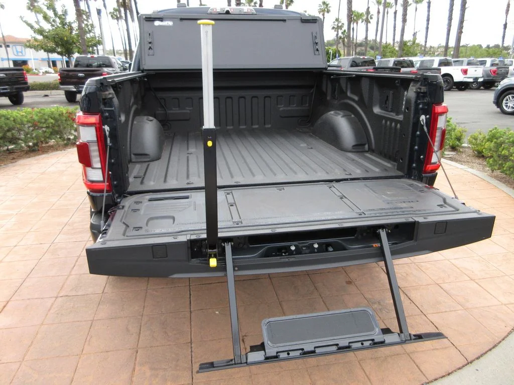 Used 2023 Antimatter Blue Metallic Ford Raptor image 33