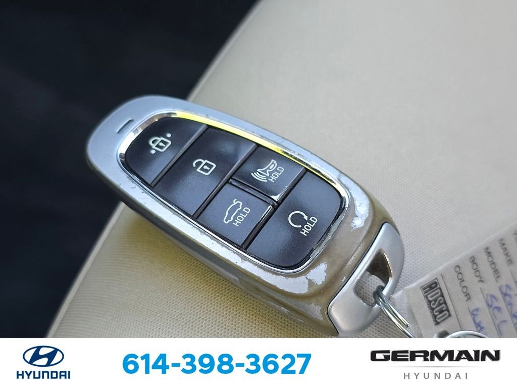 Used 2023 White Hyundai SEL image 34