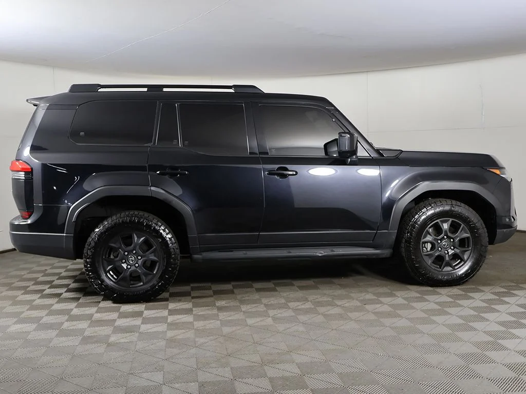 Used 2024 Black Lexus 550 Overtrail+ image 21