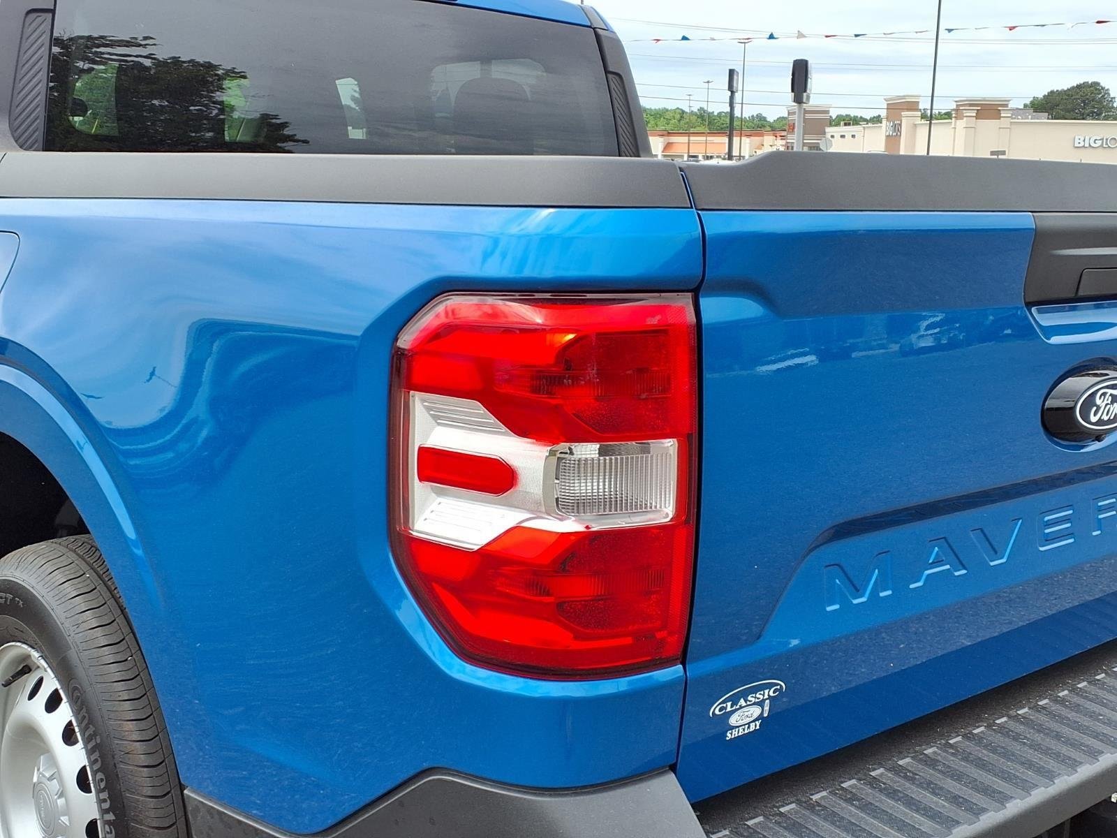 Used 2025 Velocity Blue Ford XL image 15