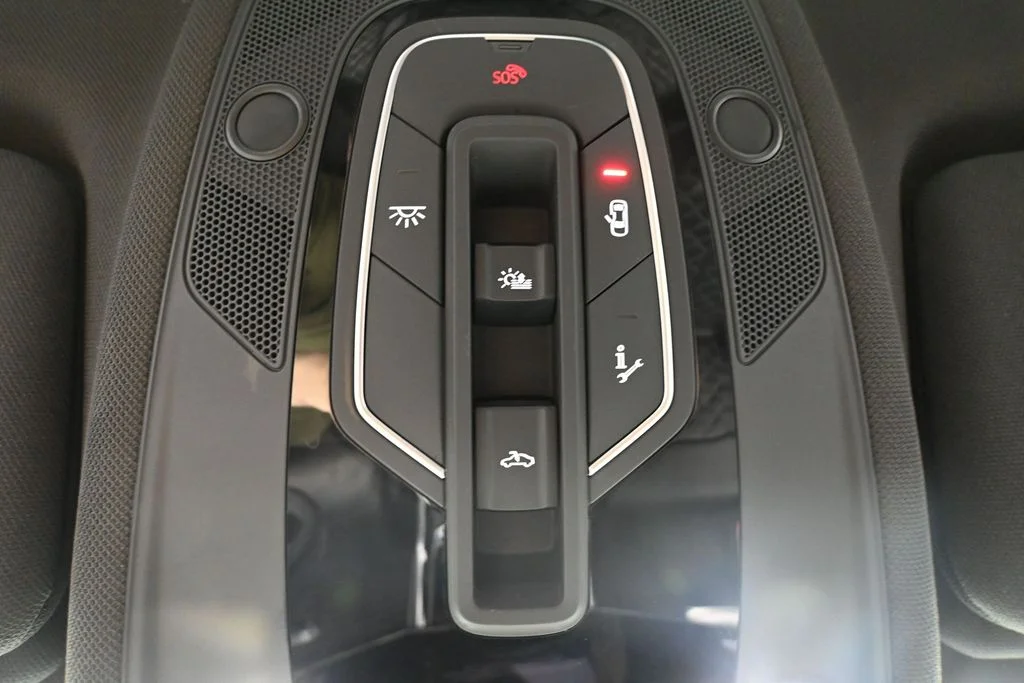Used 2021 White Audi Premium Plus image 30