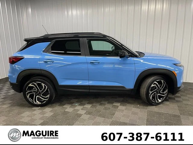 Used 2024 Blue Chevrolet RS image 2